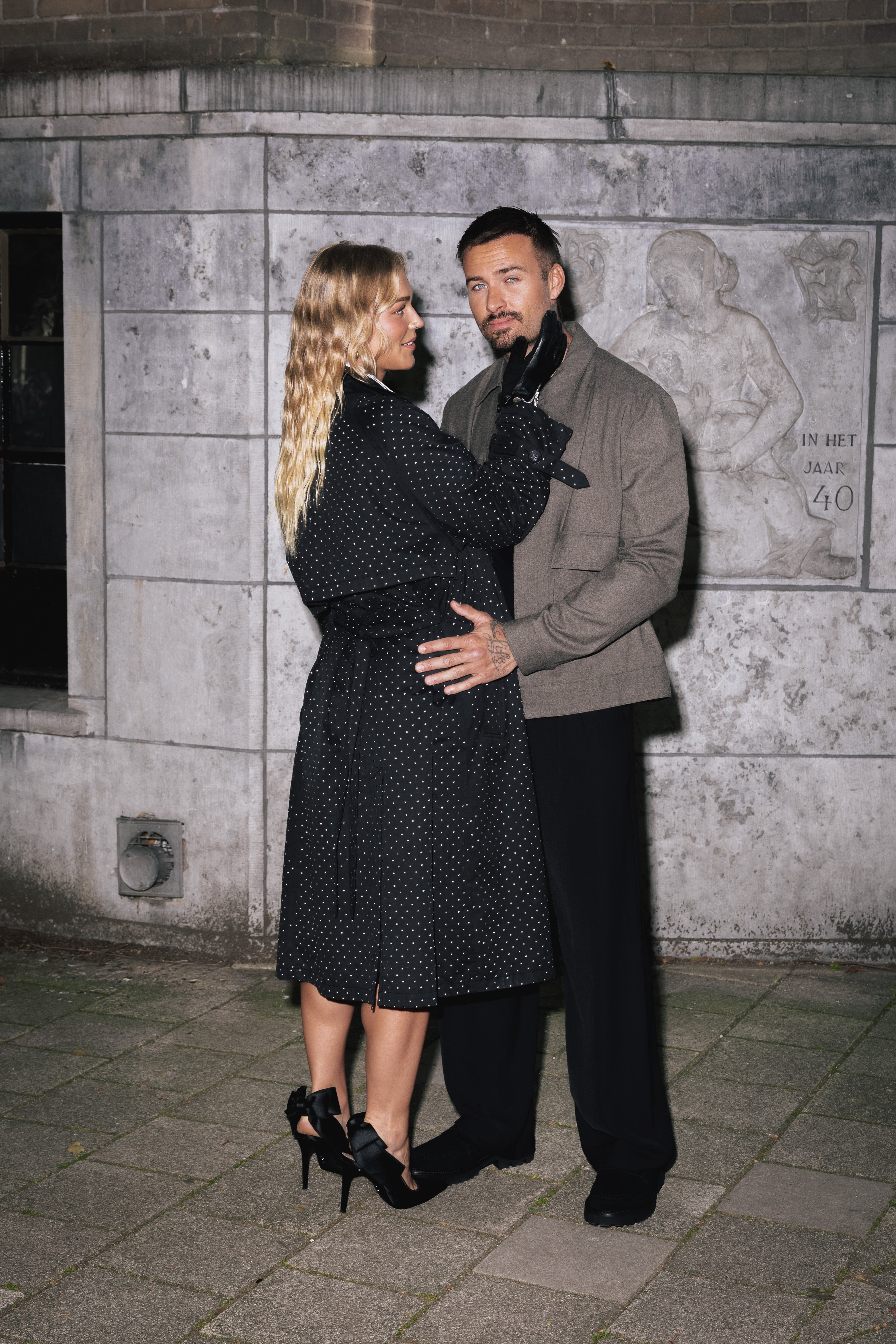 Teacup Pump BLACK SATIN